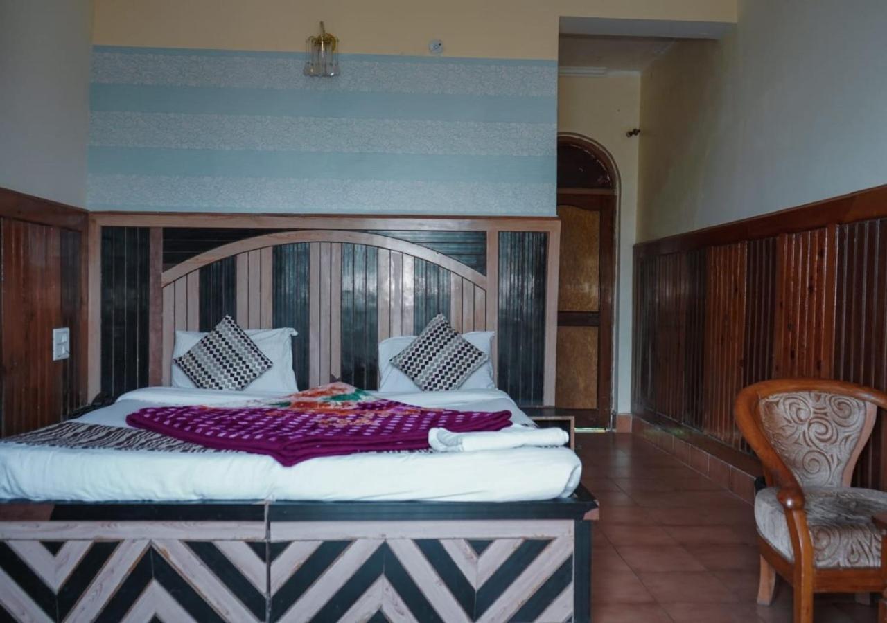 Himalaya Mount View Resort Uttarakhand Каусани Экстерьер фото